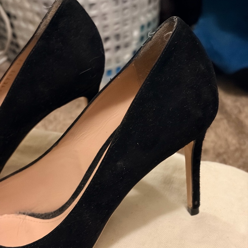Giorgio Armani Classic Black Suede Heels - Picture 7 of 8